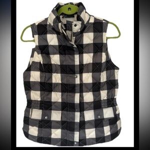 Talbots Petite quilted down puffer vest size small petite black cream checked